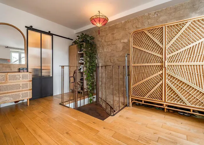 Duplex D'exception Et Atypique A Montmartre *