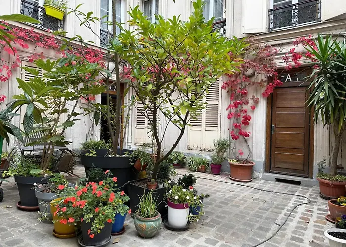 Duplex D'exception Et Atypique A Montmartre Apartmán *