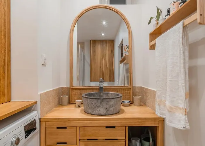 Duplex D'exception Et Atypique A Montmartre Διαμέρισμα